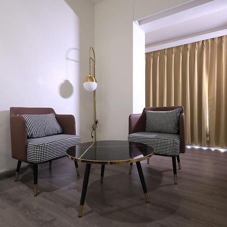 Hotel Swarn Towers Барелі Екстер'єр фото